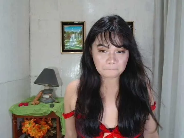 Live sex webcam photo for Yoursweettrans #276426219