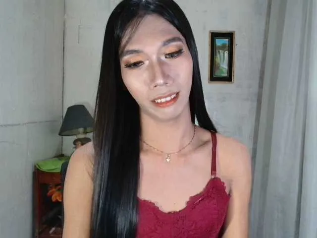 Live sex webcam photo for Yoursweettrans #276457270