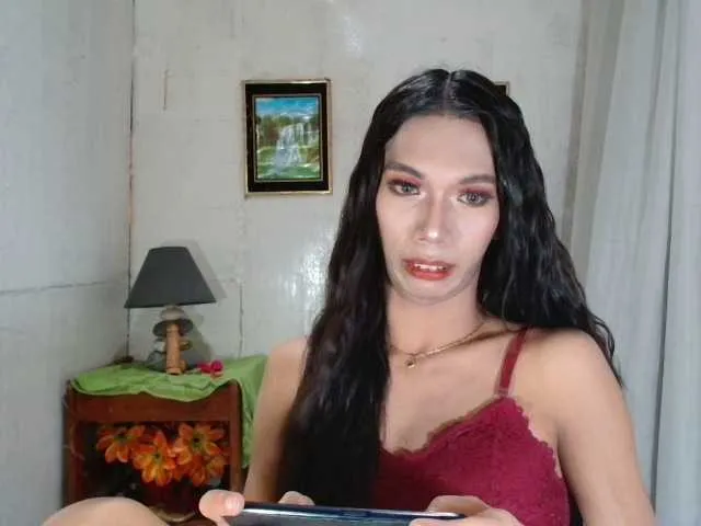 Live sex webcam photo for Yoursweettrans #276465059