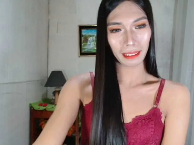 Live sex webcam photo for Yoursweettrans #276487519