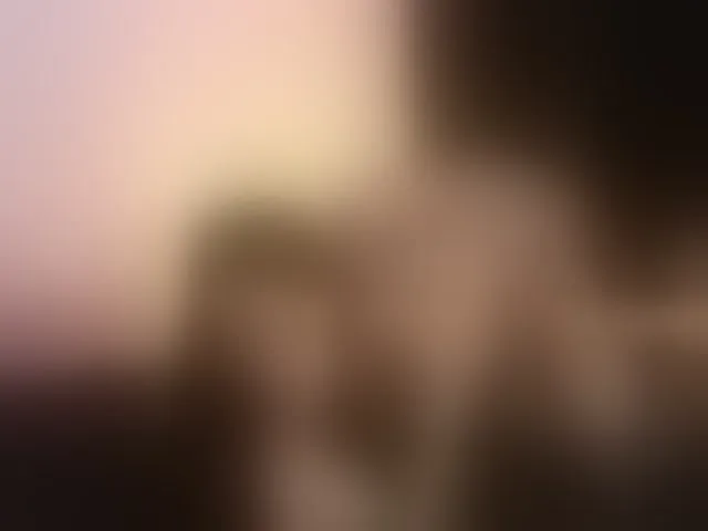Live sex webcam photo for Yourtoybella #293276260