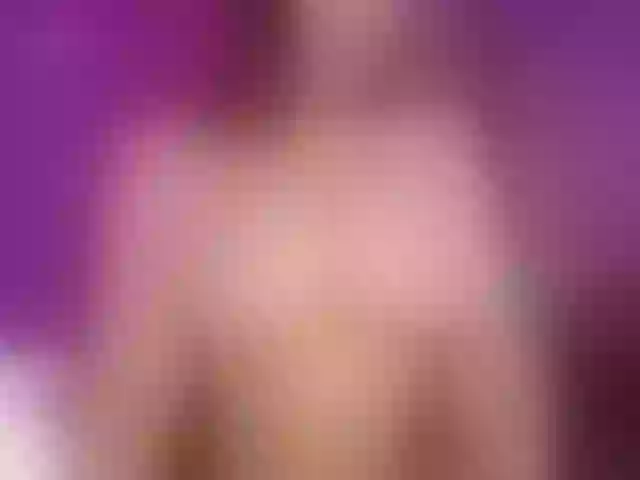 Live sex webcam photo for YssaDiamonds #290776779