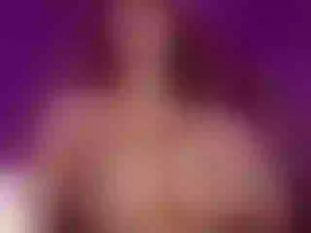 Live sex webcam photo for YssaDiamonds #290974636