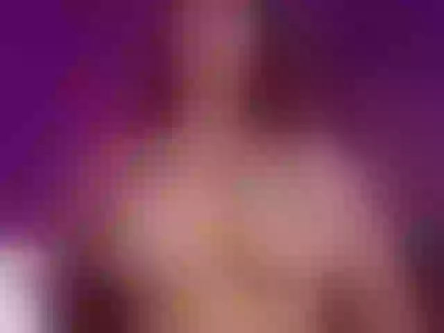 Live sex webcam photo for YssaDiamonds #290994802