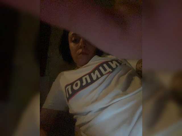 Live sex webcam photo for YuLyAska #272586666