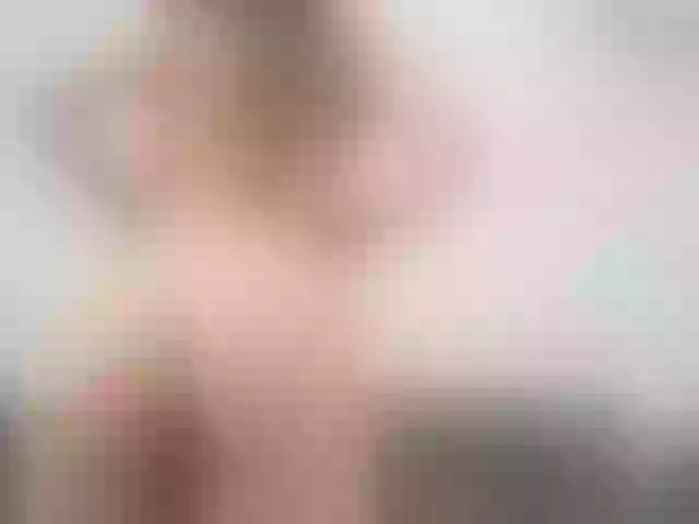 Live sex webcam photo for YukiMiii #290627678