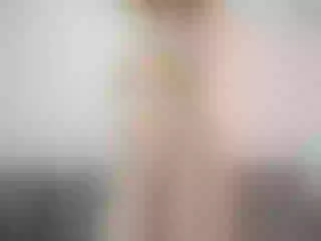 Live sex webcam photo for YukiMiii #290785700