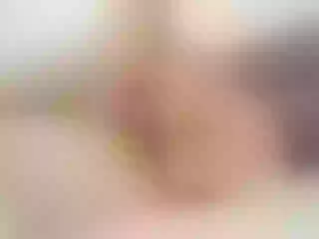 Live sex webcam photo for YukiMiii #290983653