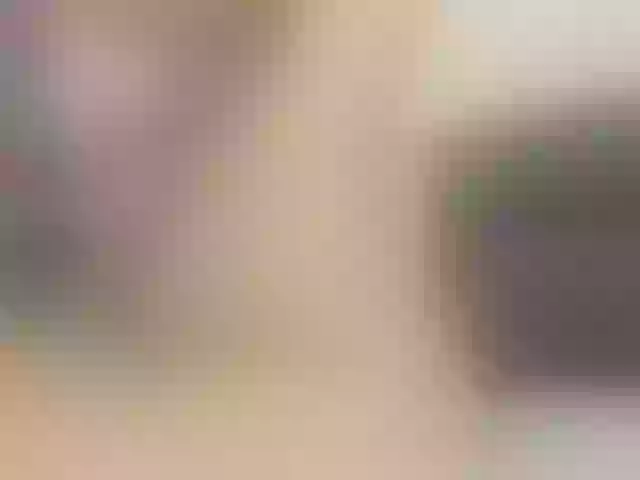 Live sex webcam photo for YukiMiii #291042619