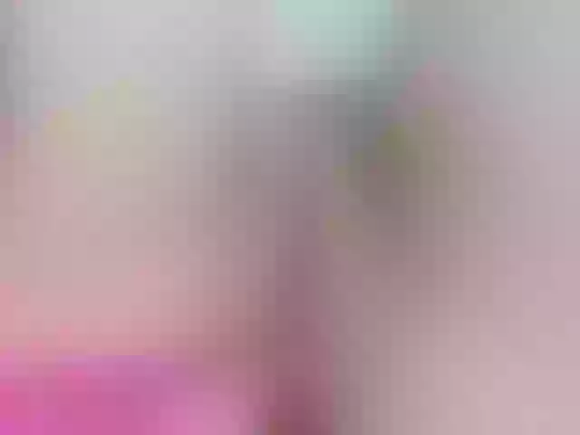 Live sex webcam photo for YukiMiii #291594121