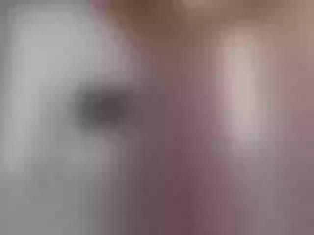 Live sex webcam photo for YukiMiii #291972688