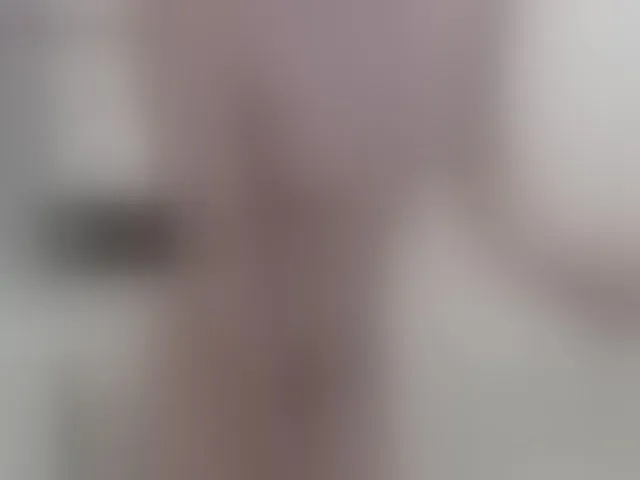 Live sex webcam photo for YukiMiii #292304973