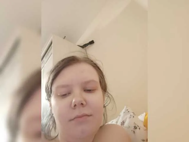 Live sex webcam photo for YukikoHashi #276331337