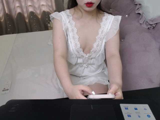 Live sex webcam photo for Yukisara #272987843