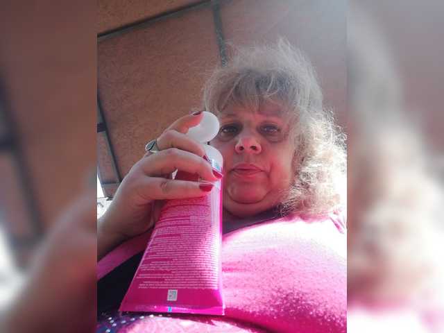 Live sex webcam photo for Yulia-11 #273868218