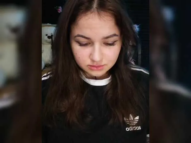 Live sex webcam photo for Yulua1285 #290955683