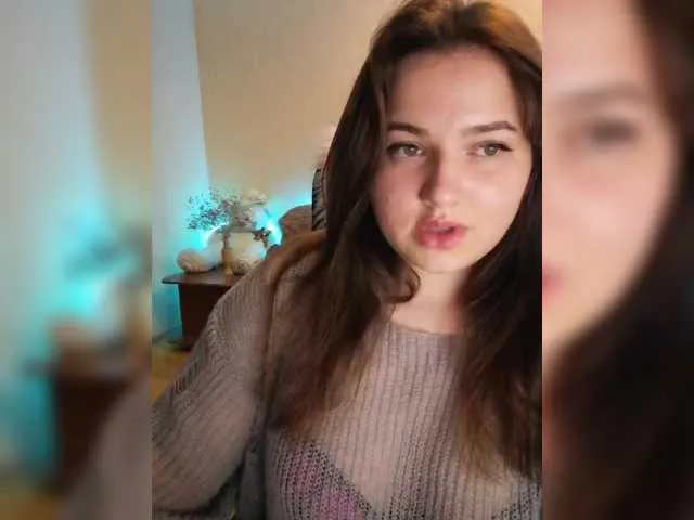 Live sex webcam photo for Yulua1285 #291210208