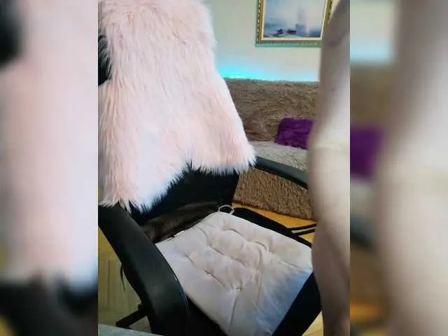 Live sex webcam photo for Yulua1285 #291240708