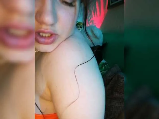 Live sex webcam photo for Yulua1285 #291443857