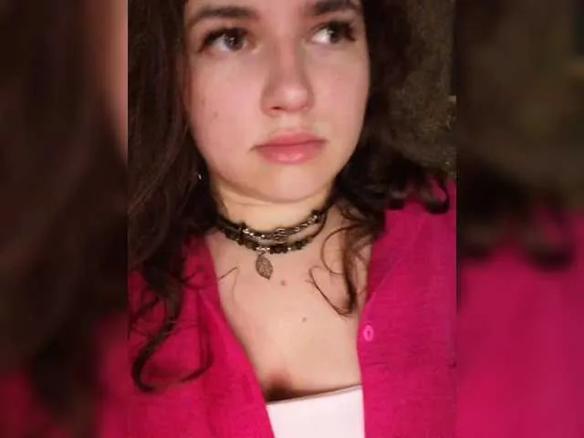 Live sex webcam photo for Yulua1285 #291590524