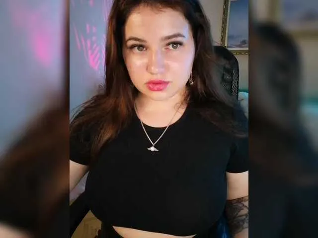 Live sex webcam photo for Yulua1285 #291612715