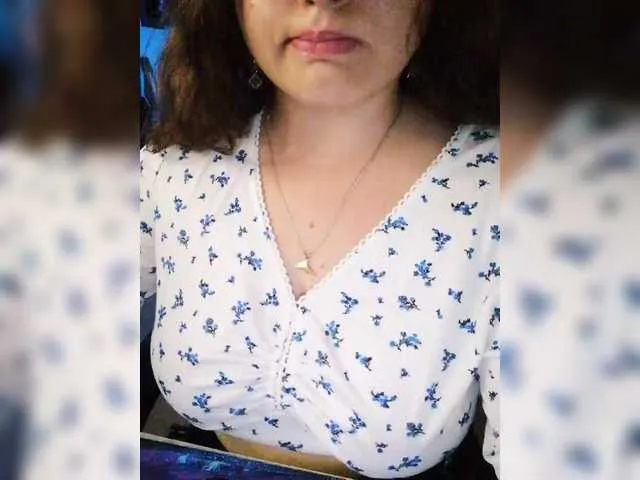 Live sex webcam photo for Yulua1285 #291769978