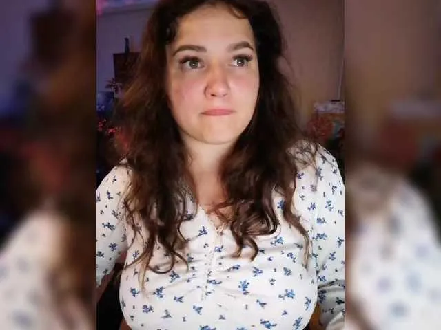 Live sex webcam photo for Yulua1285 #292043618