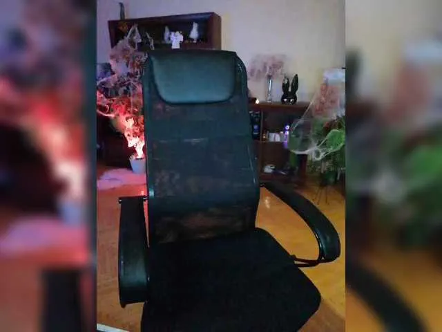 Live sex webcam photo for Yulua1285 #292109873