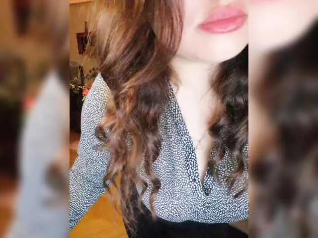 Live sex webcam photo for Yulua1285 #292208978