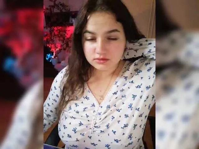 Live sex webcam photo for Yulua1285 #292287366