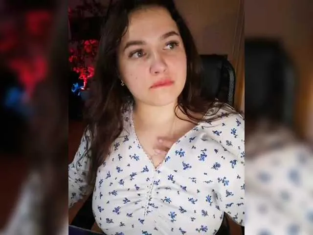 Live sex webcam photo for Yulua1285 #292291055