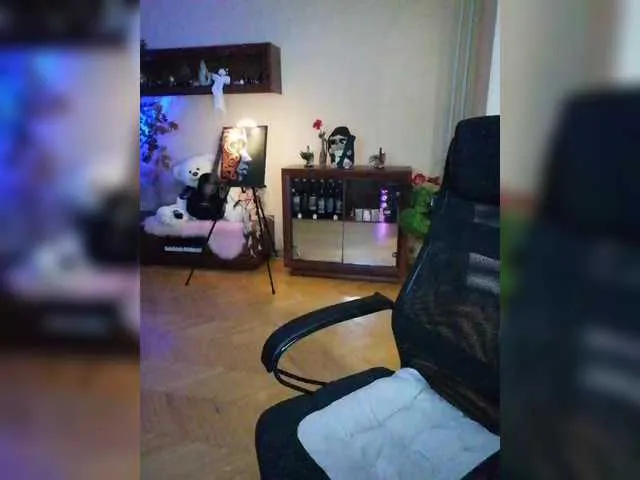 Live sex webcam photo for Yulua1285 #292309938