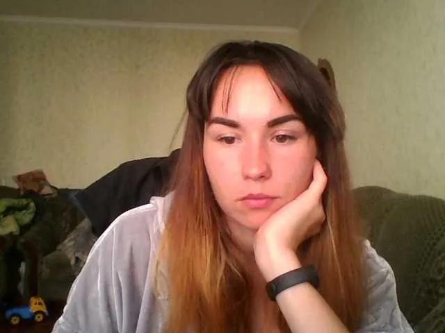 Live sex webcam photo for Yulyalove #276424532