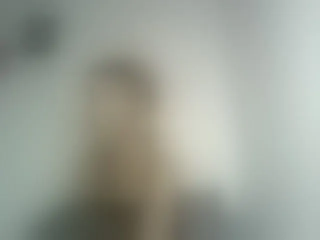 Live sex webcam photo for YumTam #293623292