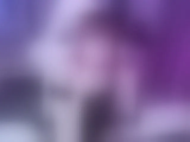 Live sex webcam photo for Yumi-Youkai #293522891