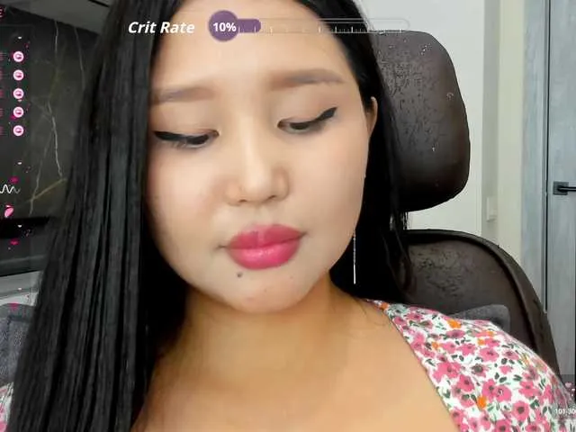 Live sex webcam photo for Yumikaa #291535657