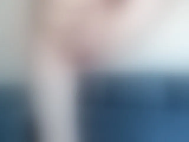 Live sex webcam photo for Yummy-girl- #273057274
