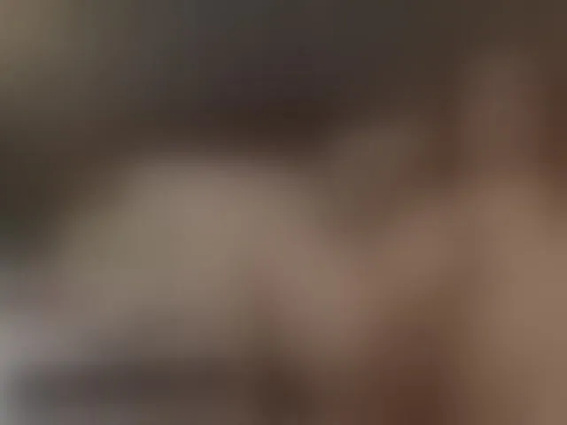 Live sex webcam photo for YummyMeily #292734221