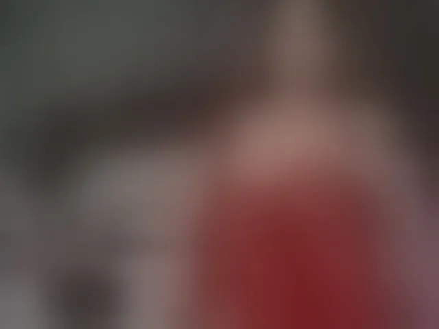 Live sex webcam photo for YummyMeily #292916612