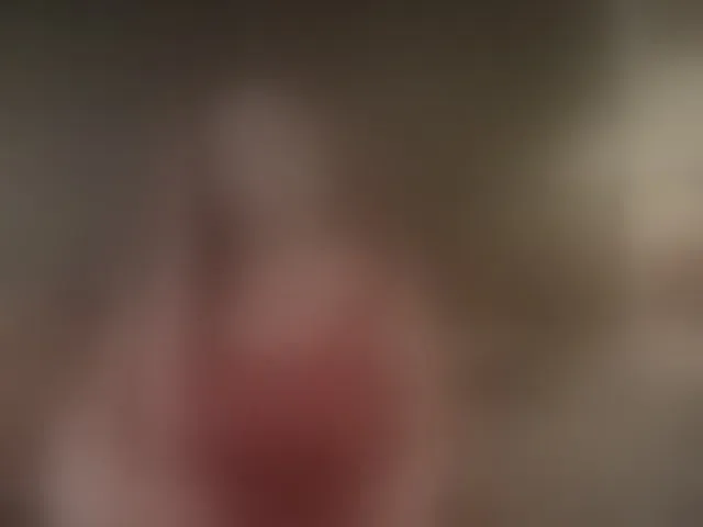 Live sex webcam photo for YummyMeily #293095056