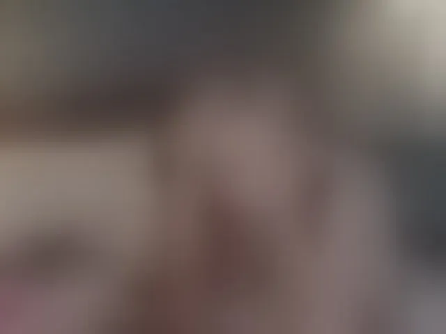 Live sex webcam photo for YummyMeily #293269062