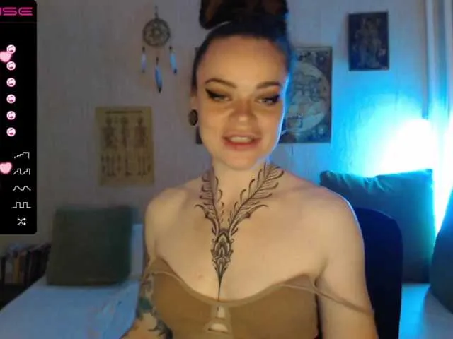 Live sex webcam photo for YummyYoga #273025304