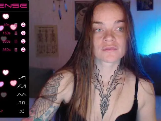 Live sex webcam photo for YummyYoga #273043633