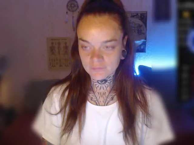 Live sex webcam photo for YummyYoga #273463140