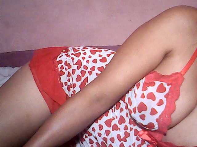 Live sex webcam photo for Yummyasian22 #277519532