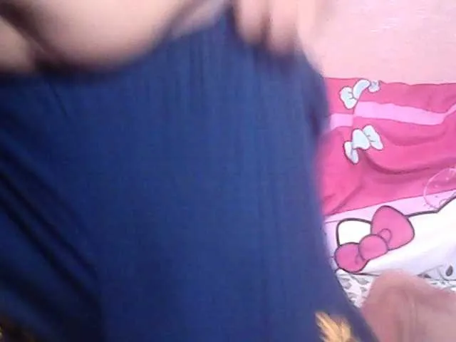 Live sex webcam photo for Yummyasian22 #292125044