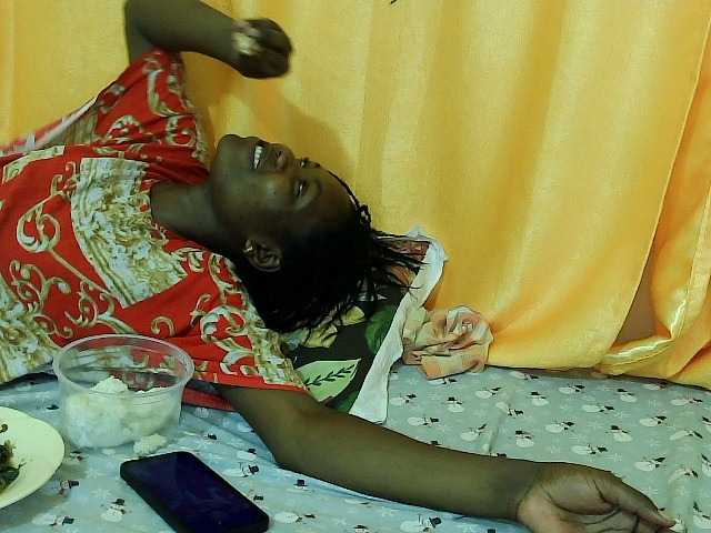 Live sex webcam photo for Yummybite #276825549