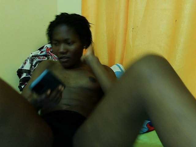 Live sex webcam photo for Yummybite #276866763