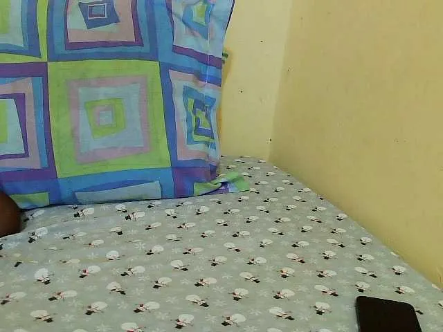 Live sex webcam photo for Yummybite #276900335