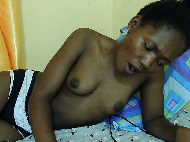 Live sex webcam photo for Yummybite #276949029